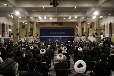 دیدار صدها نفر از مردم اصفهان با رهبر انقلاب اسلامی/گزارش تصویری