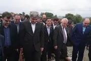 بازدید استاندار گیلان از مراحل ساخت راه آهن آستارا- آستارا
