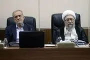واکنش آیت‌الله آملی لاریجانی به اظهارات سخیف ترامپ