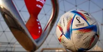 توپ ۷ تُنیِ جام جهانی فوتبال در میدان آزادی