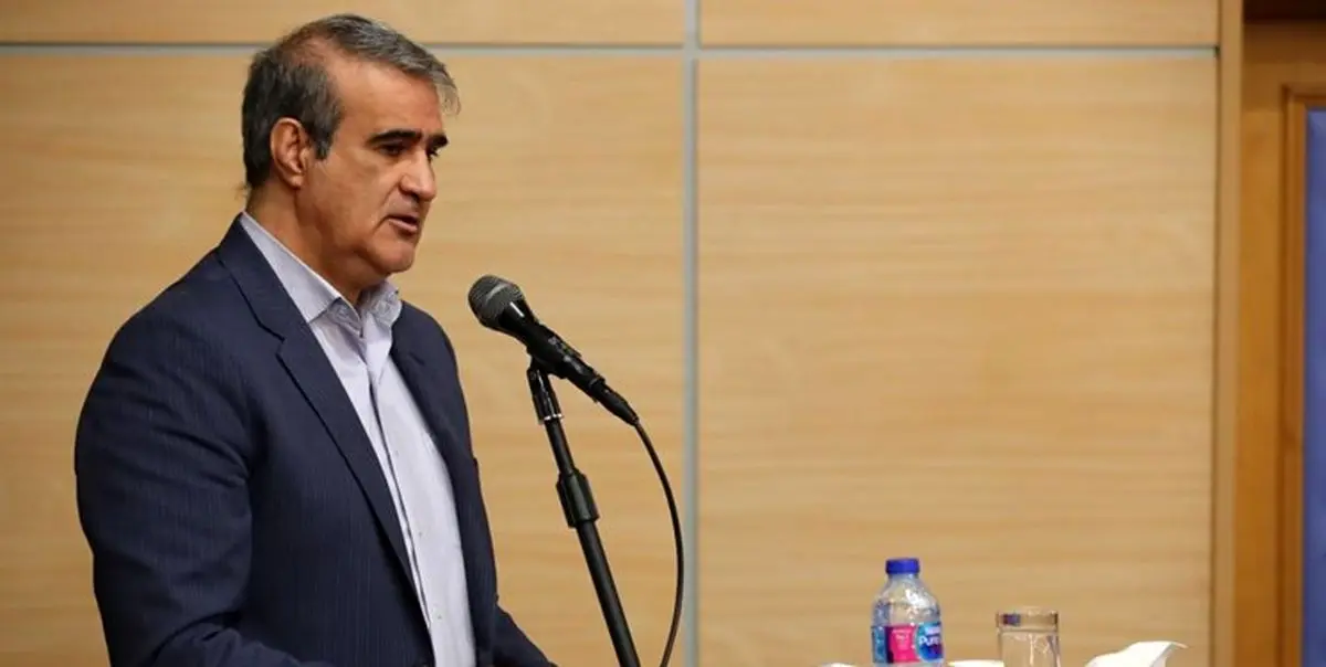 قنبرزاده: در جریان بلوکه شدن پول ویلموتس نیستم