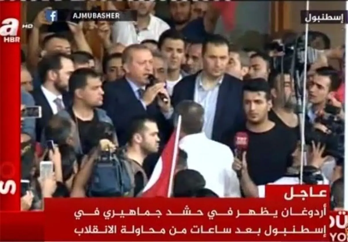 اردوغان در بین طرفدارانش در استانبول حاضر شد