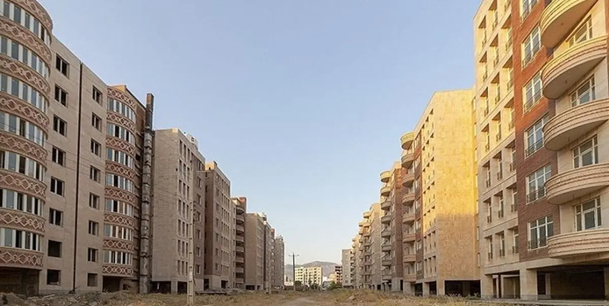 
استاندار تهران: ساخت ۴۳ هزار مسکن در دست اجرا است
