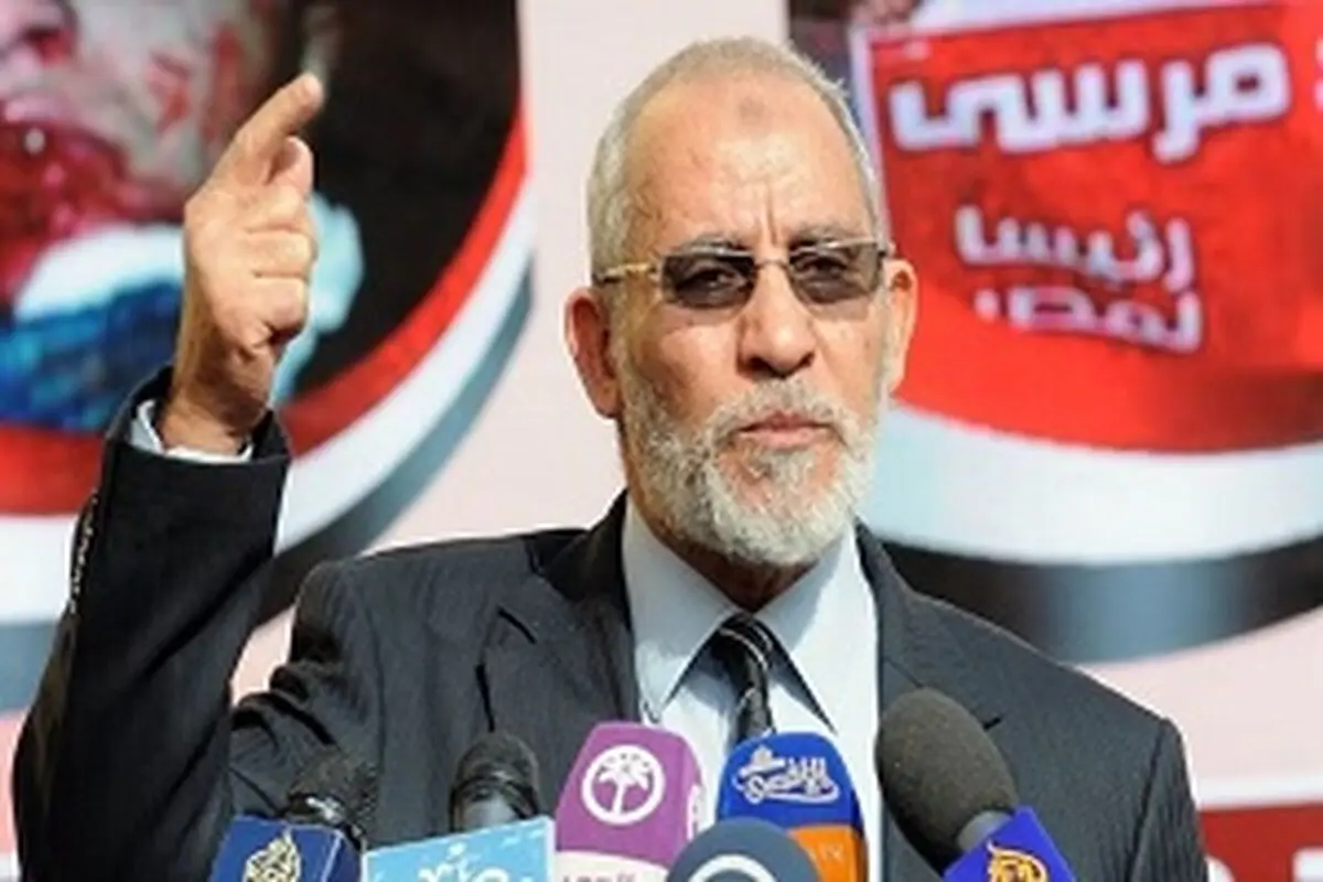 حبس ابد برای رهبر اخوان المسلمین