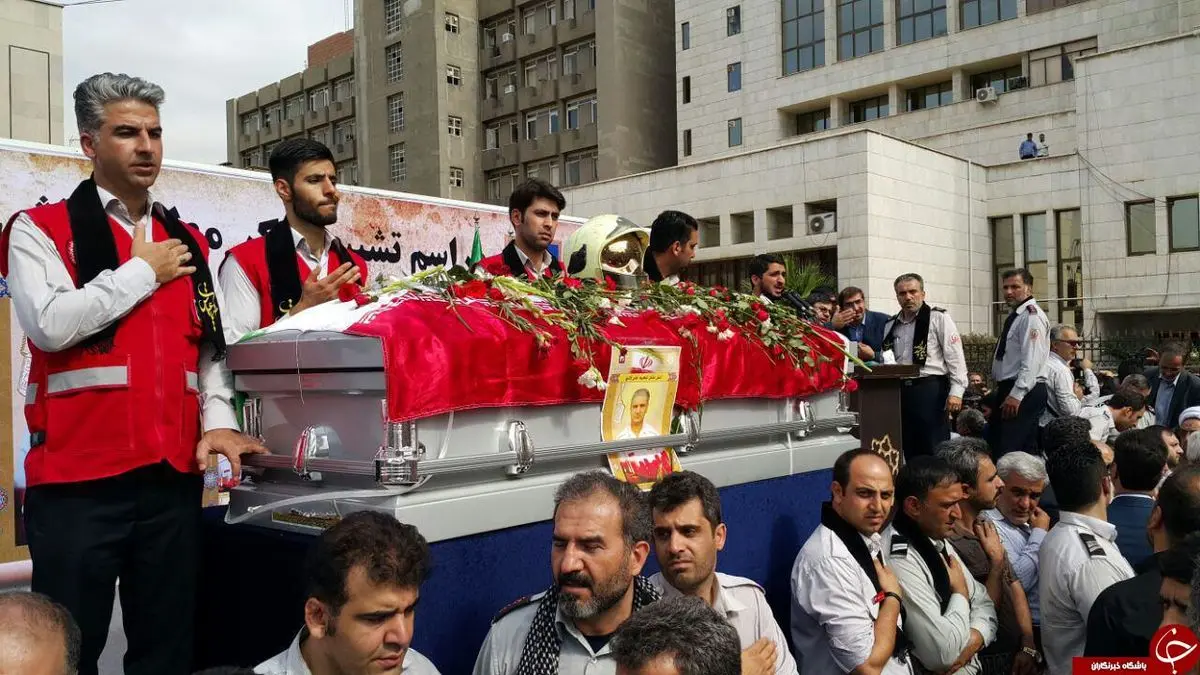 مصدومیت 88 نفر در مراسم تشییع شهدای آتشنشان