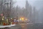 رانندگان مراقب باشند/ جاده لغزنده است