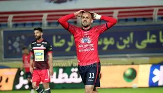 مربی پرسپولیسی مانع جدایی یک بازیکن شد
