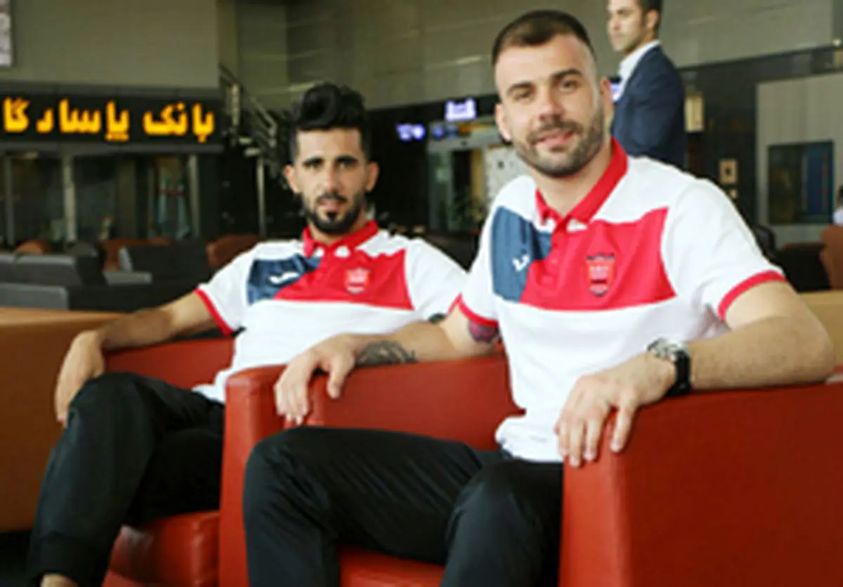 خارجیهای پرسپولیس سرشان بیکلاه ماند!