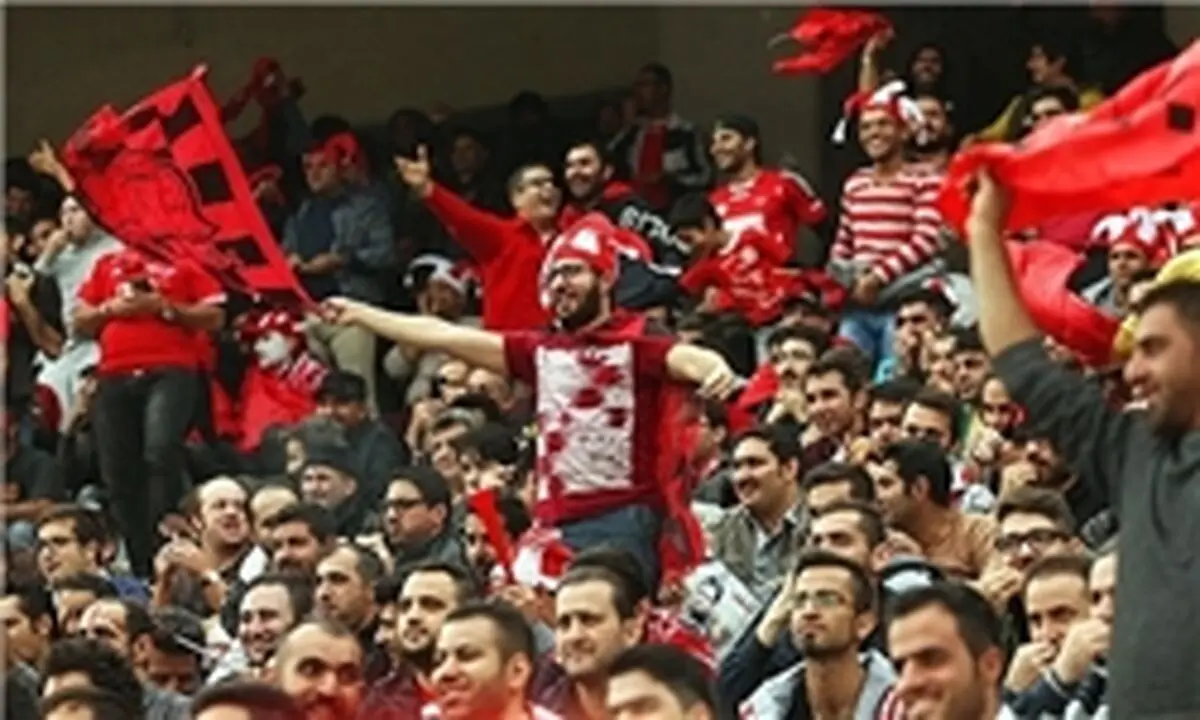 سرمربی پرسپولیس: دوسال کار کردم بدون یک ریال پول و پشیمان نیستم