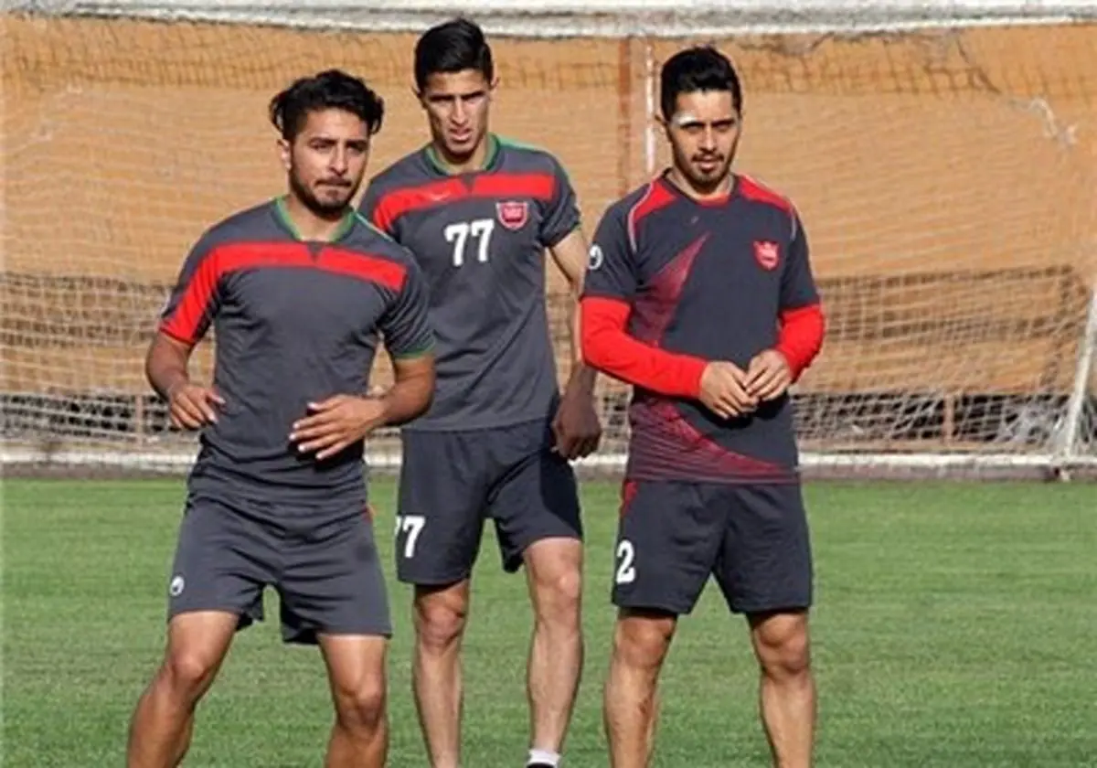 تعجب میکنم چرا در پرسپولیس بازی نمیکنم