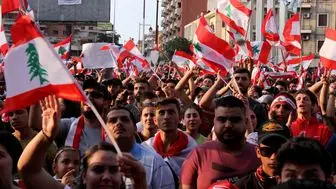 تظاهرات لبنانی‌ها در اعتراض به مداخله‌جویی‌های سفیر آمریکا

