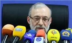 لاریجانی: ایران از مواضع خود دفاع می‌کند