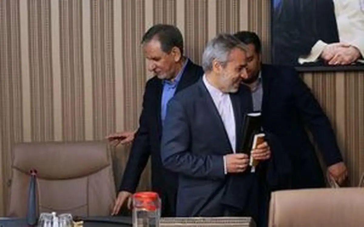 فرار به جلوی معاون اول و سخنگوی دولت درباره سیاه‌نمایی