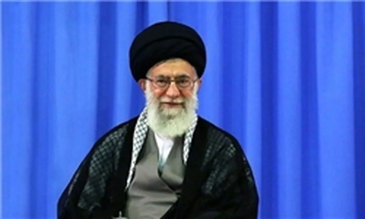 زن قهرمان مدال طلای خود را تقدیم آیتالله خامنهای کرد