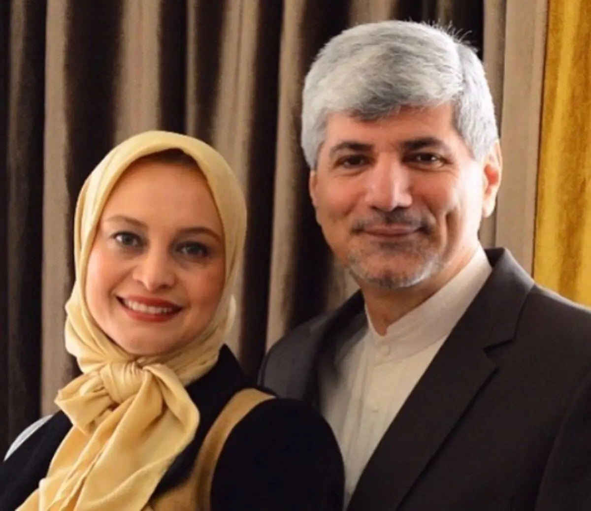 جشن تولد 50 سالگی خانم بازیگر درکنار همسرِ سیاستمدارش/ عکس