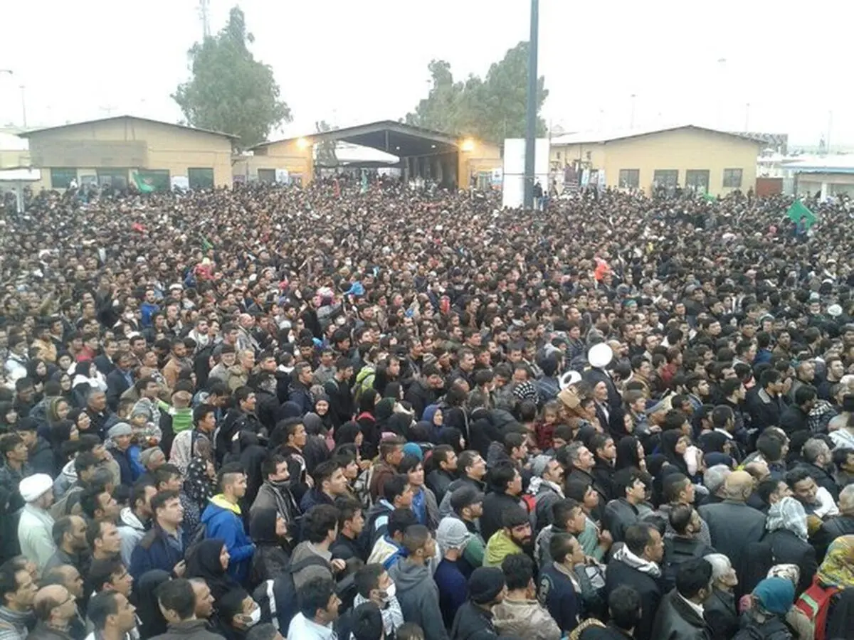 بارش شدید باران و ترافیک در مهران