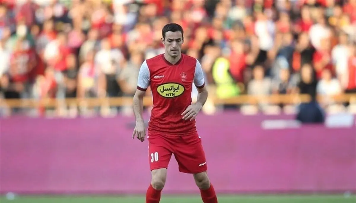 مدافع پرسپولیس ممنوع الخروج شد
