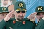 به خاطر تهدیداتی که به ایران شده دوباره لباس پاسداری پوشیدم