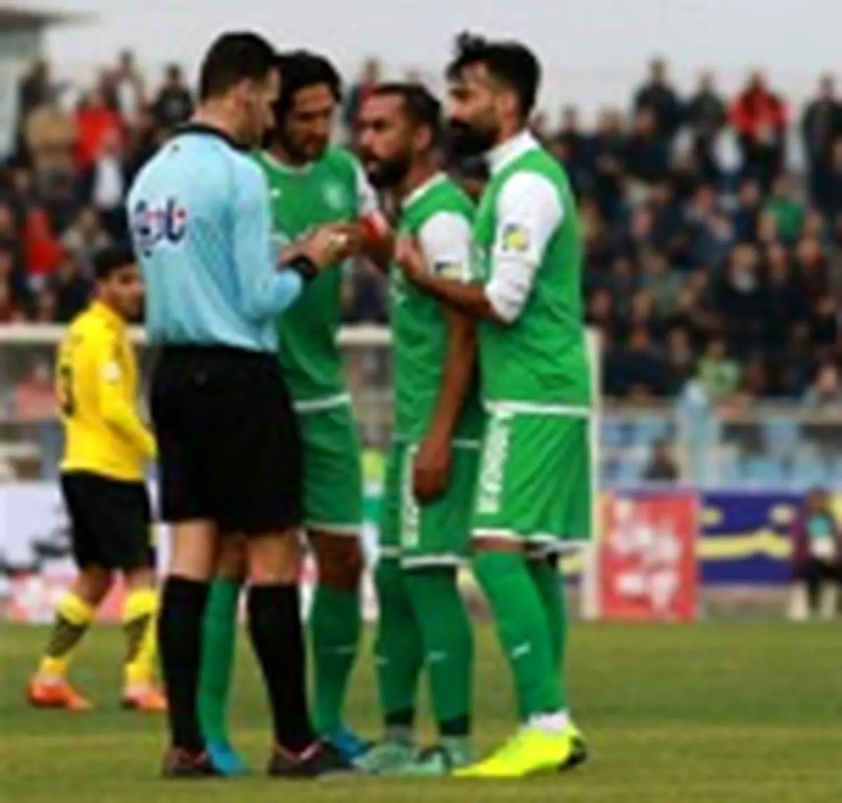 ماشین سازی با یک لشگر غایب مقابل پرسپولیس!