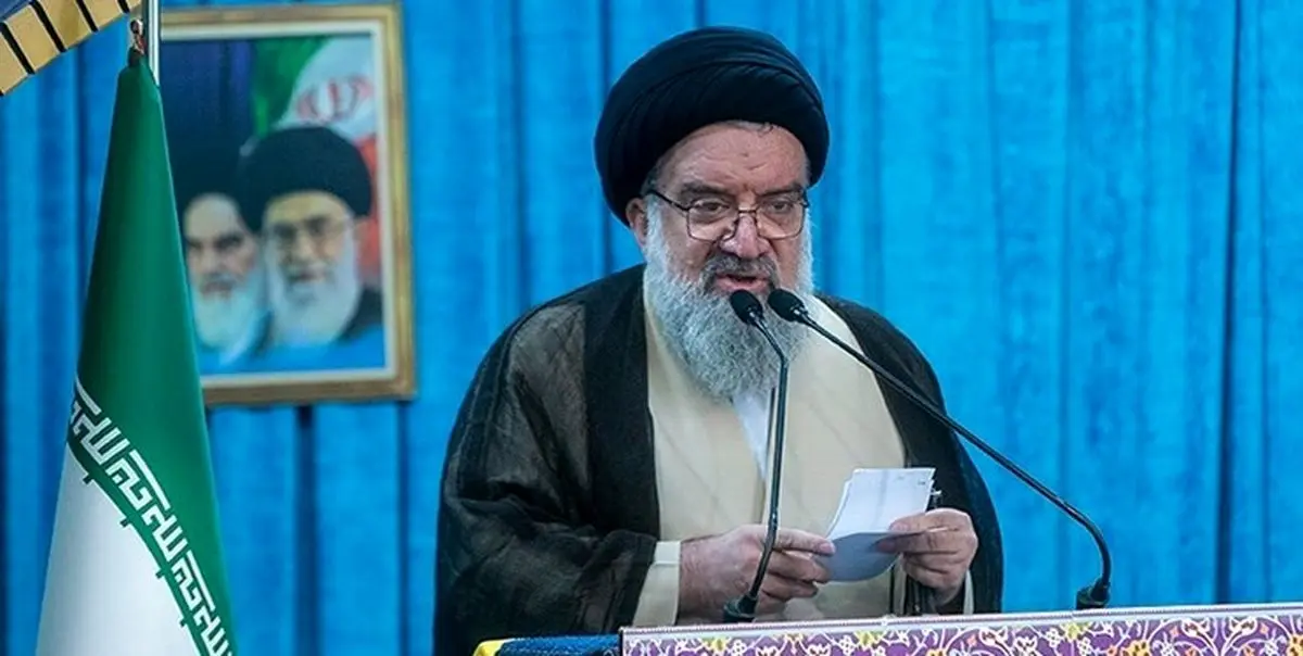 آیتالله خاتمی: توطئههای دشمنان با تدبیر رهبر انقلاب خنثی شده است و همچنان خنثی خواهد شد