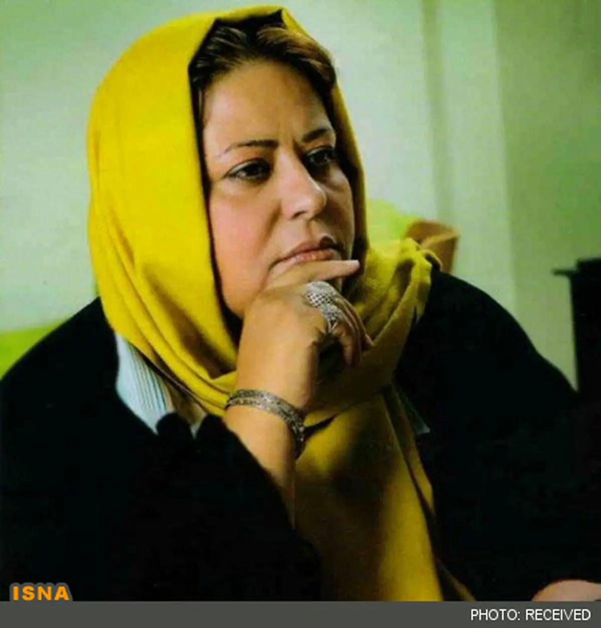 انتقاد رابعه اسکویی از گسترش ماهواره