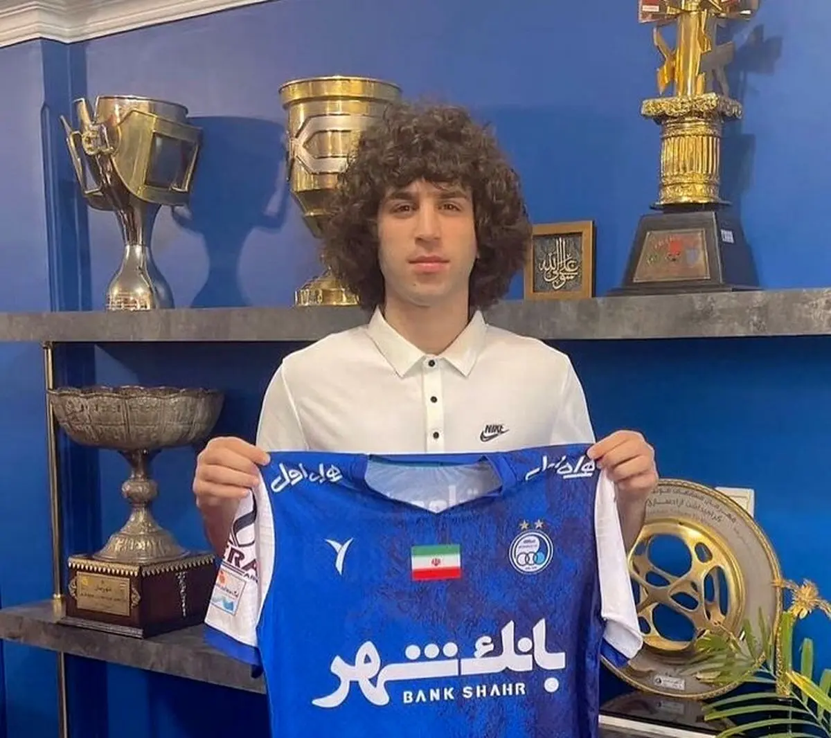 پنجره نقل و انتقالاتی استقلال باز خواهد شد؟