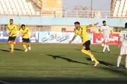 
ستاره سپاهان پیراهن پرسپولیس را به تن می‌کند؟