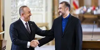 وزیر خارجه ترکیه امیرعبداللهیان را برای سفر به ترکیه دعوت کرد