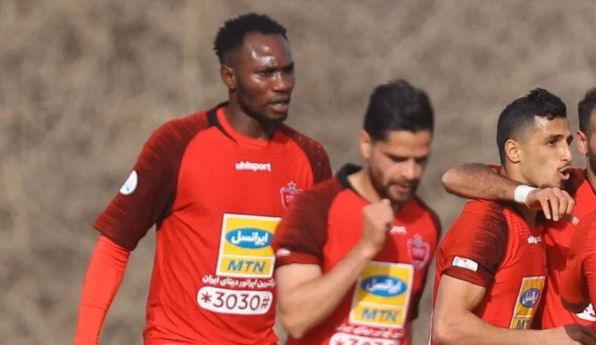درخواست مهاجم پرسپولیس: پولم را بدهید!
