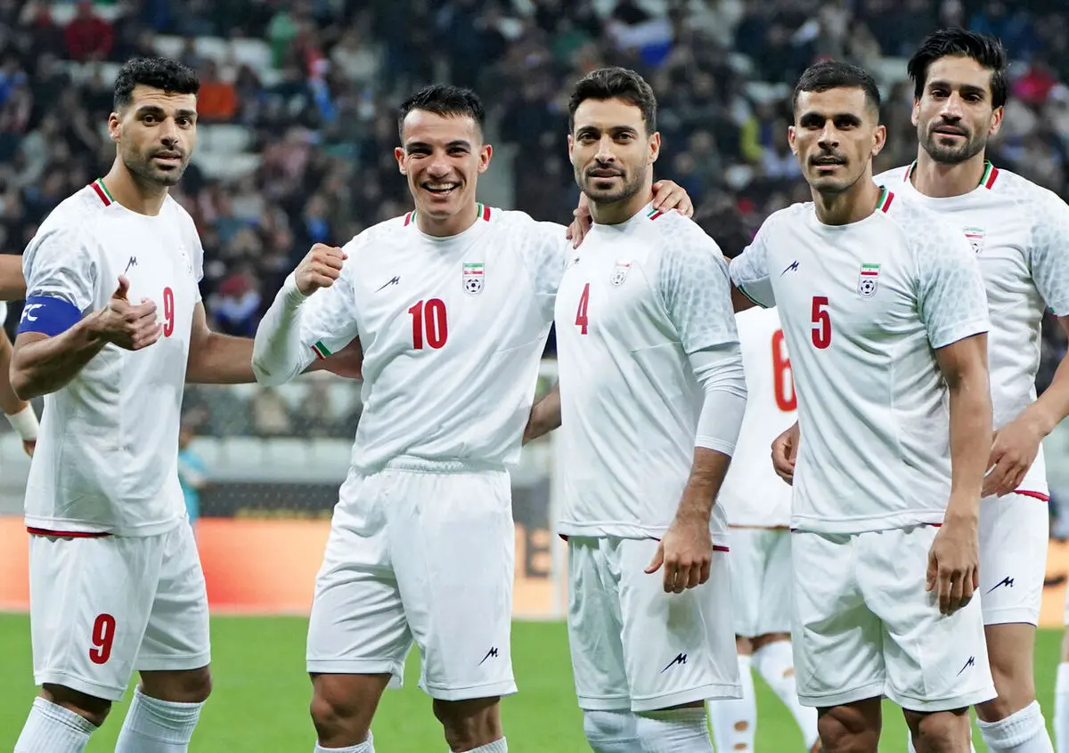 پاشازاده: آقای قلعه‌نویی ایستاده بمیر و استعفا بده اما باج نده