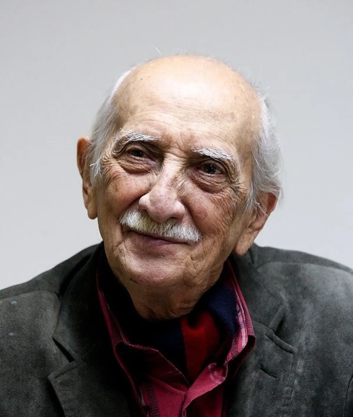 حضور چهره ها در خانه «داریوش اسدزاده» /عکس