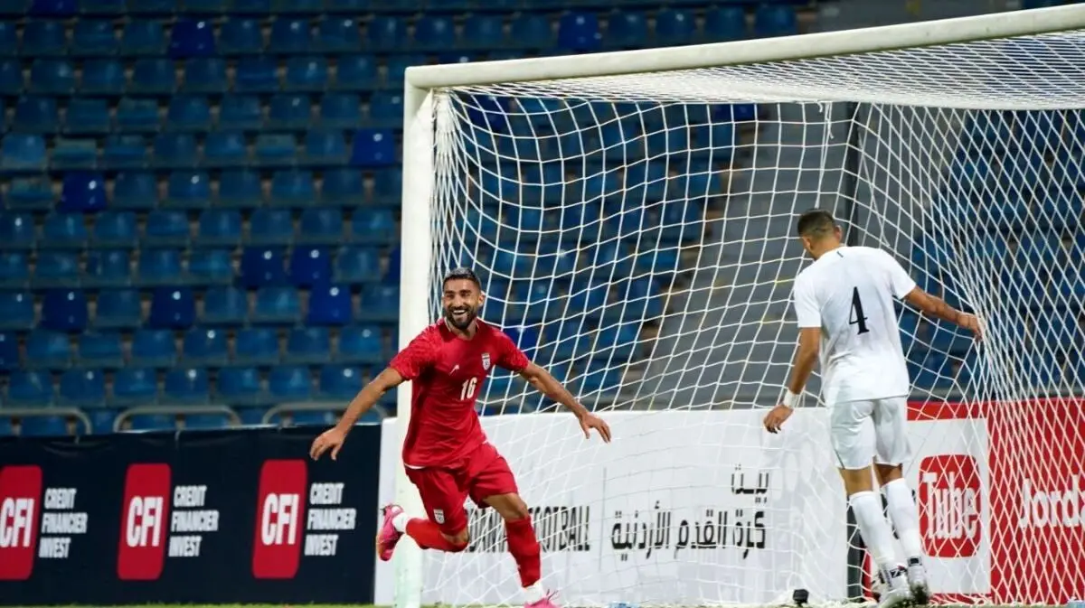 خوش شانس مثل ستاره پرسپولیسی استقلال!
