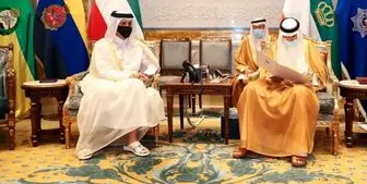 دیدار وزیر خارجه قطر با امیر کویت