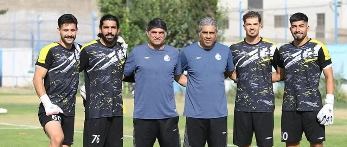 دروازه‌بان جدید استقلال در تمرین آبی‌ها حاضر شد