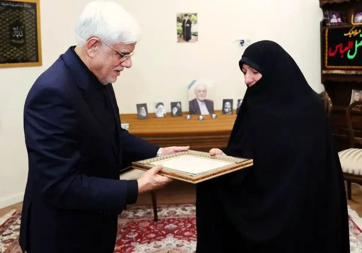 دیدار عارف با معاونین اول سابق دولتها