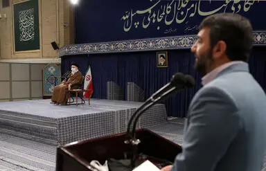دیدار جمعی از کارگران با رهبر معظم انقلاب اسلامی