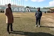 میهمان ناخوانده بازی فوتبال زنان+ عکس