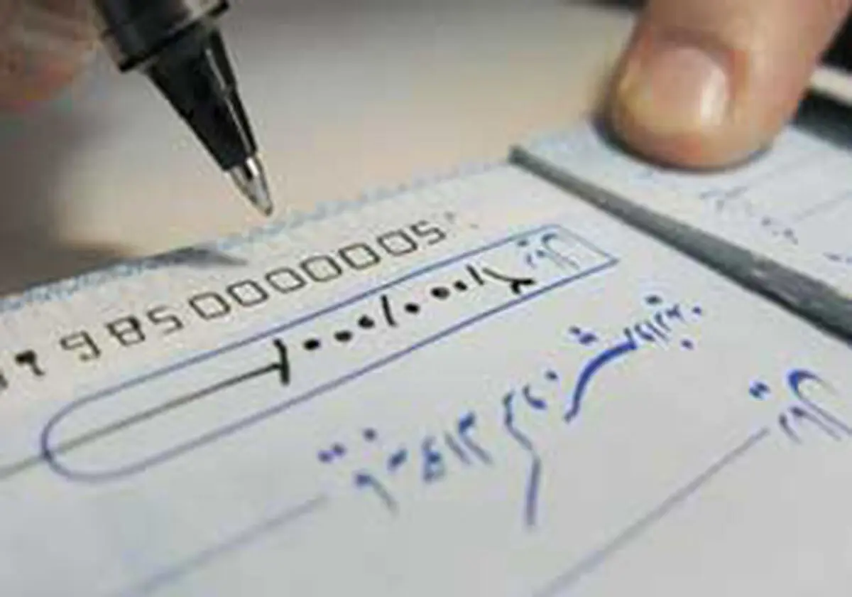 مجازات ناشی از صدور چک پرداخت نشدنی چگونه است؟