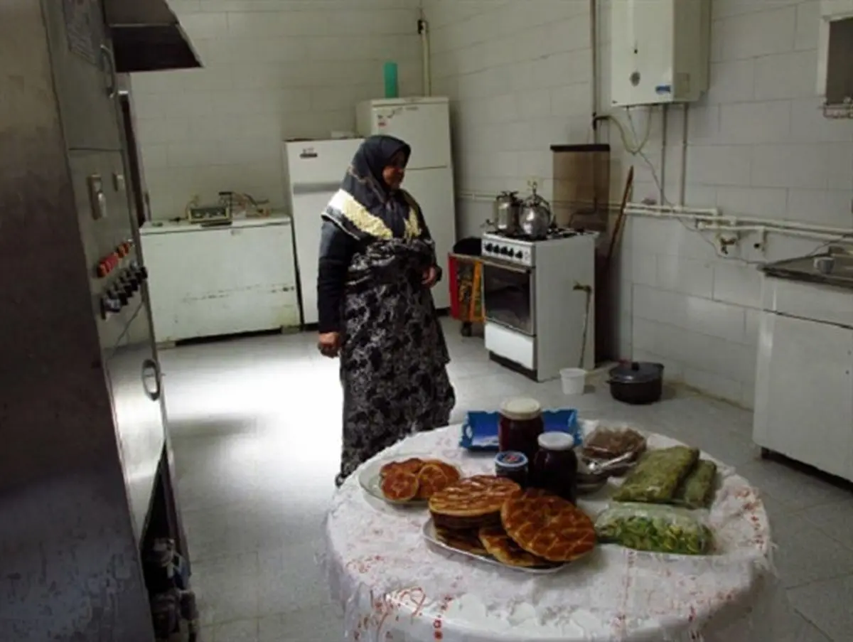 21 بانوی سرپرست خانوار مشغول به کار شدند