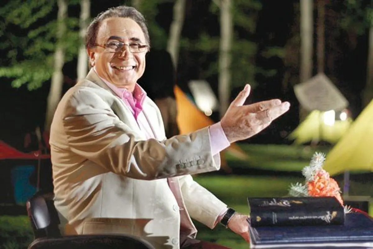 «شمس و قمر»؛ ویژه برنامه مشاعره در ماه رمضان
