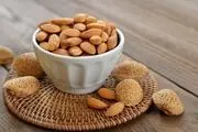 با بادام مثل کوره چربی‌های‌تان را بسوزانید+راهکار