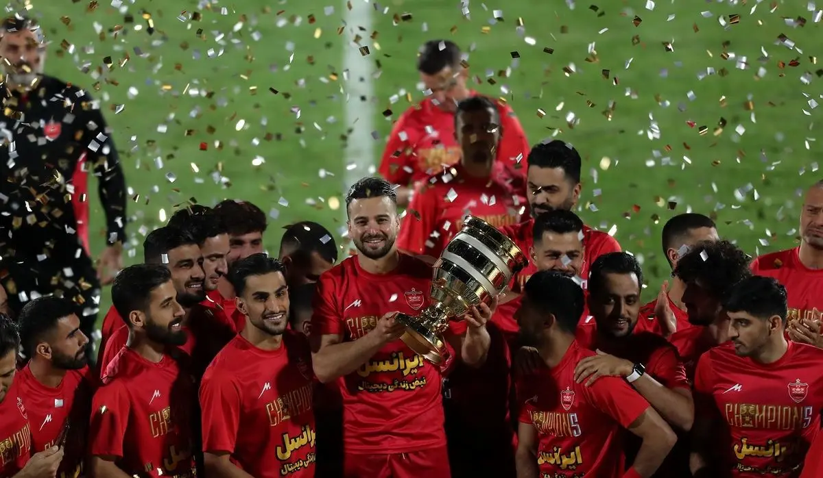رسما یک امتیاز از پرسپولیس کسر شد