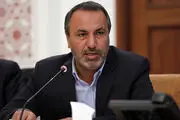 سیاست‌زدگی، اقتصاد را عقب‌مانده کرده است