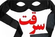 سرقت عجیب از یک موبایل‌فروشی!/ عکس