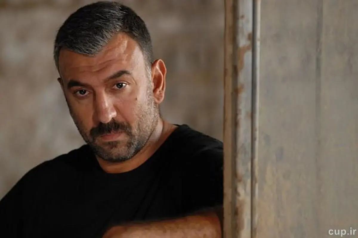 ستاره سرخابی برای چندمین بار با سیگار رویت شد+عکس