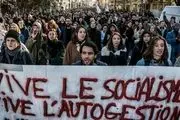 اصرار دولت فرانسه بر اجرای طرحی که باعث اعتصابات شد