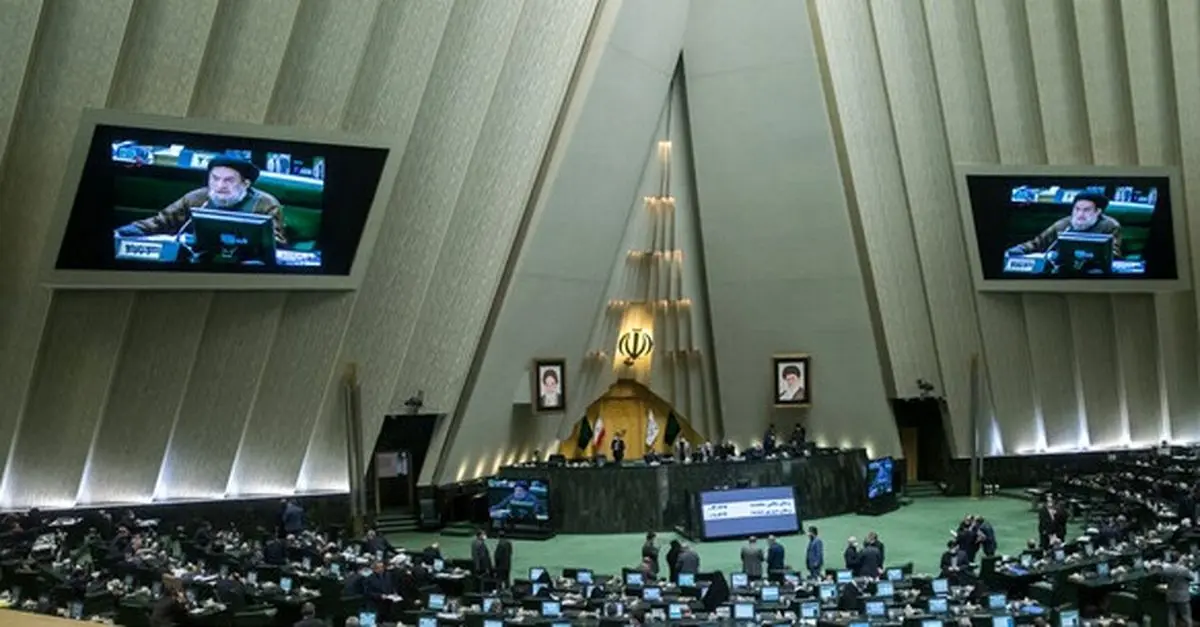 لایحه رتبه بندی معلمان اصلاح شد