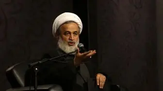 استاد پناهیان: شیخ فضل الله به غربزدگی و شرق زدگی پشت پا زد