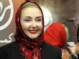 عکس بامزه خانم بازیگر در جشنواره جهانی فجر