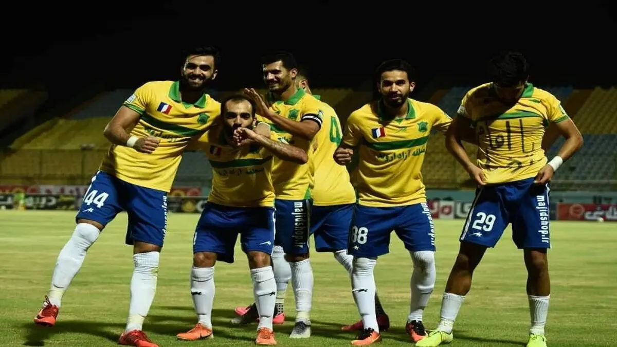 تکذیب جدایی ۳ بازیکن از صنعت نفت آبادان